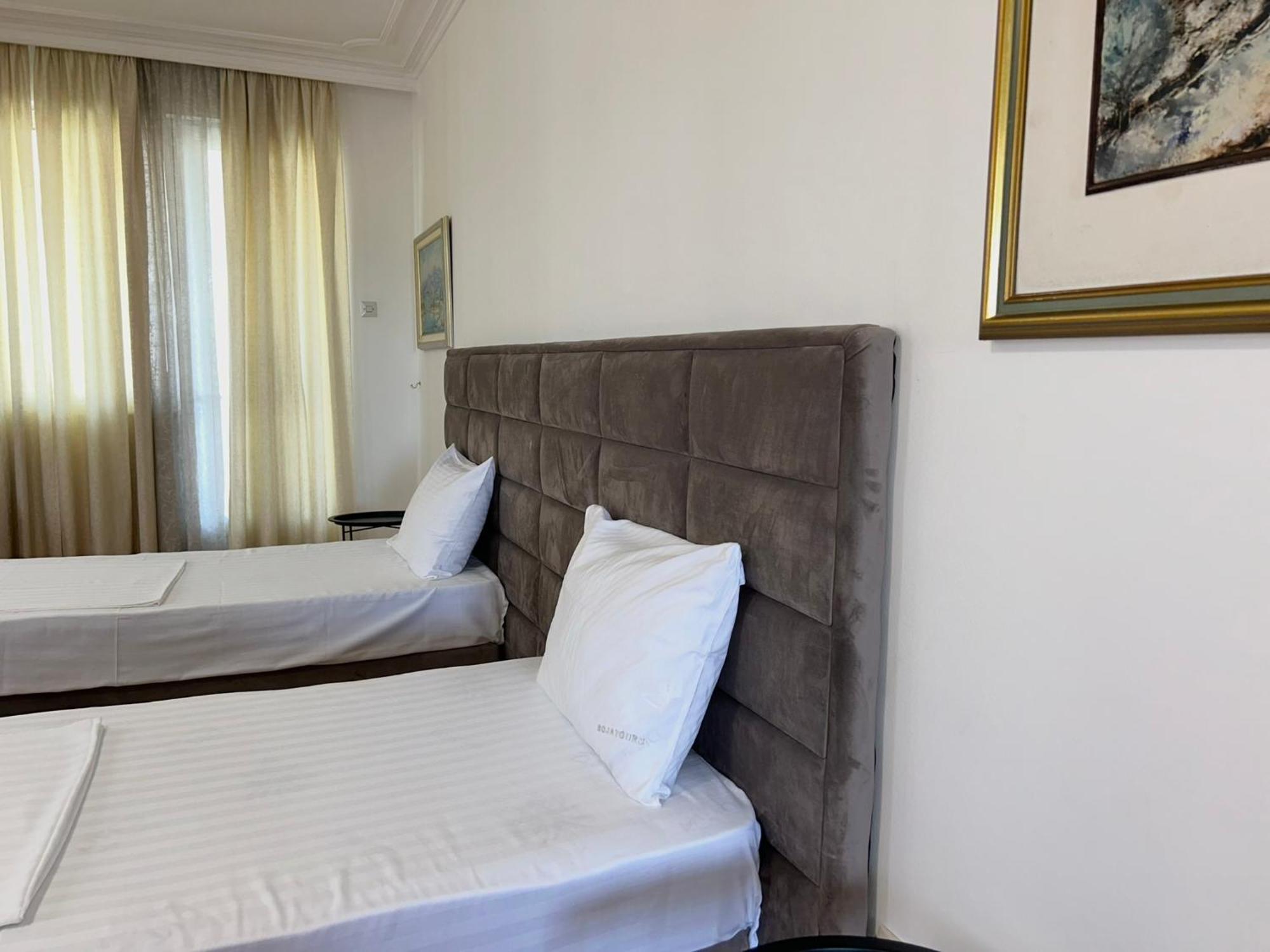 Hotel Bojatours Podgorica Exteriér fotografie