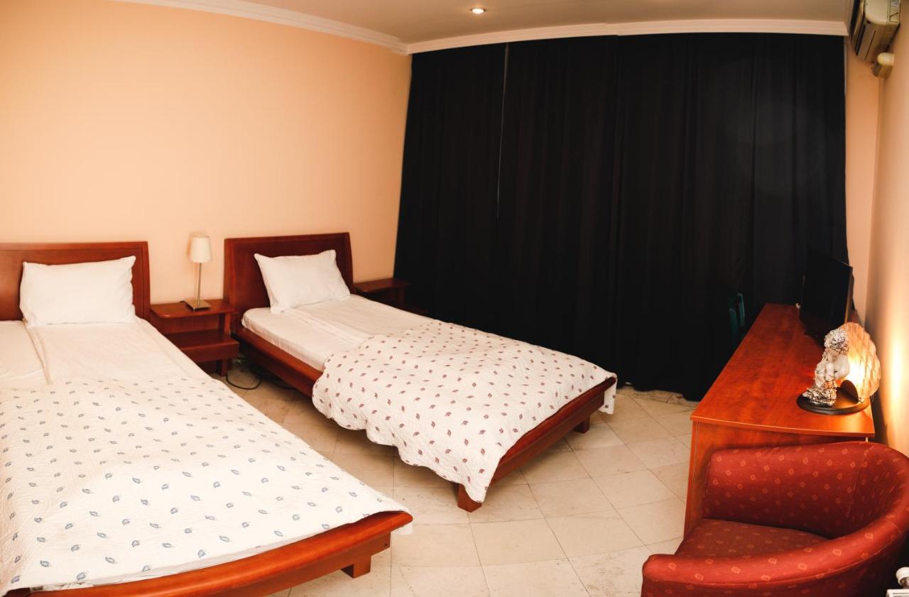 Hotel Bojatours Podgorica Exteriér fotografie